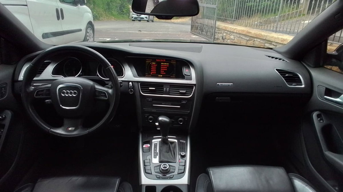 Audi A5 Coupé 3.0 V6 TDI F.AP. quattro (6)