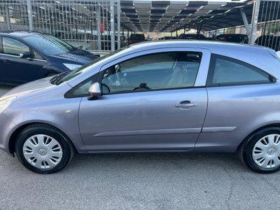 Opel Corsa 1.3 CDTI 75CV 3 porte Enjoy (8)