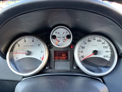 Peugeot 207 SW 8V 75CV X Line (16)