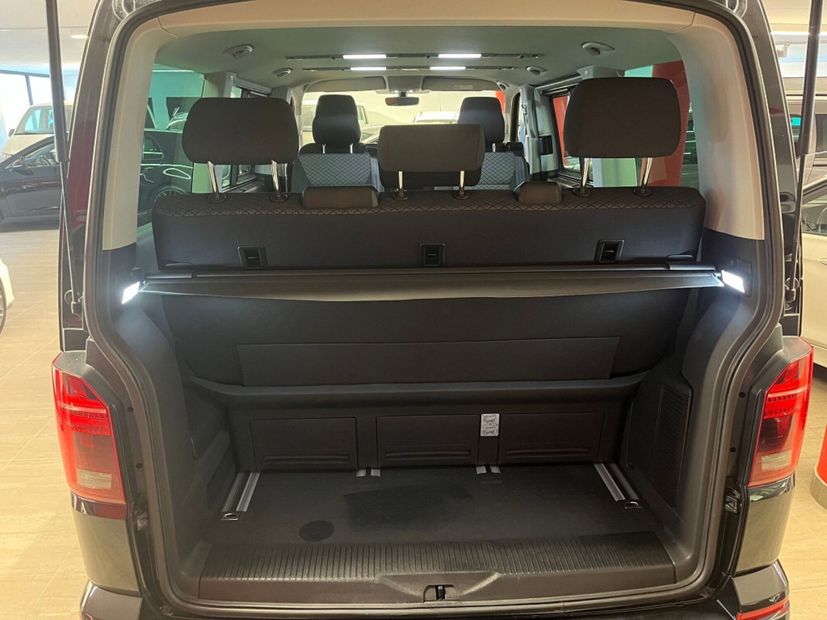 Volkswagen Multivan 2.0 TDI 150CV DSG 4Motion Space (13)