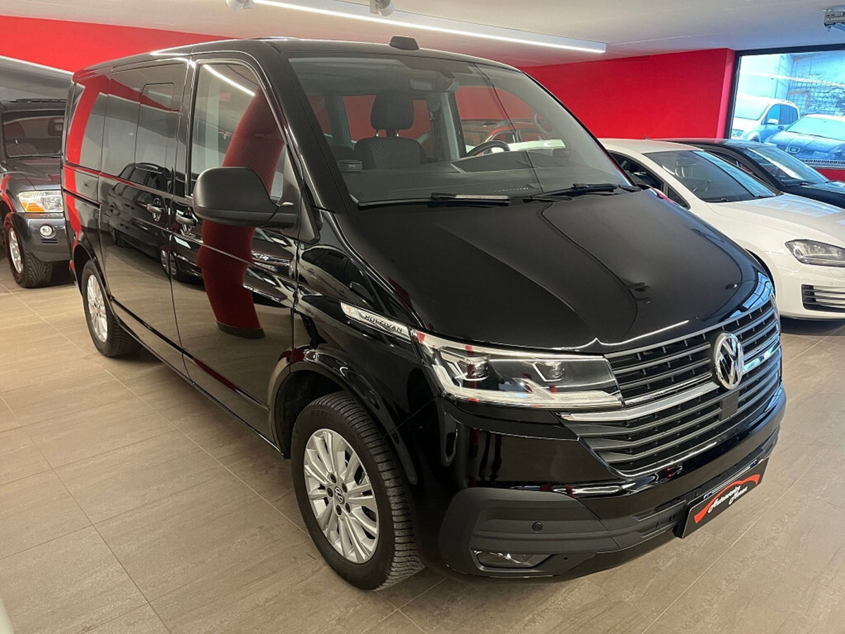 Volkswagen Multivan 2.0 TDI 150CV DSG 4Motion Space (3)