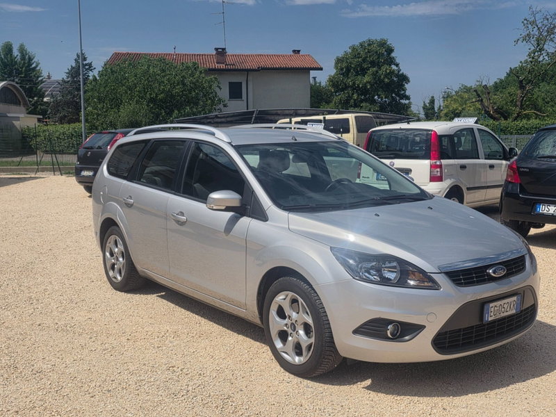 Ford Focus 1.6 TDCi (110CV) 5p. Tit. DPF