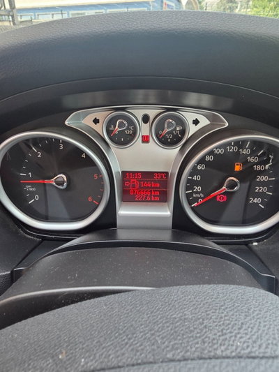 Ford Focus 1.6 TDCi (110CV) 5p. Tit. DPF (17)
