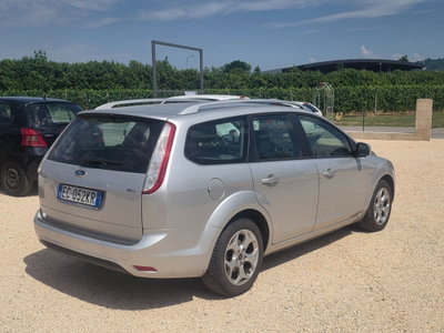 Ford Focus 1.6 TDCi (110CV) 5p. Tit. DPF (3)