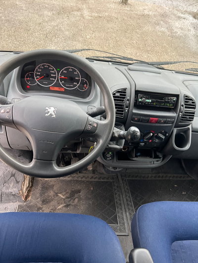 Peugeot Boxer Furgone 330MH 2.2 HDi cat PM-TA Combi Pack (13)