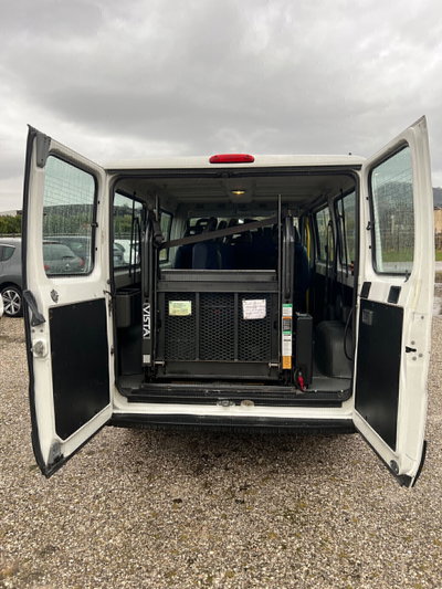 Peugeot Boxer Furgone 330MH 2.2 HDi cat PM-TA Combi Pack (17)