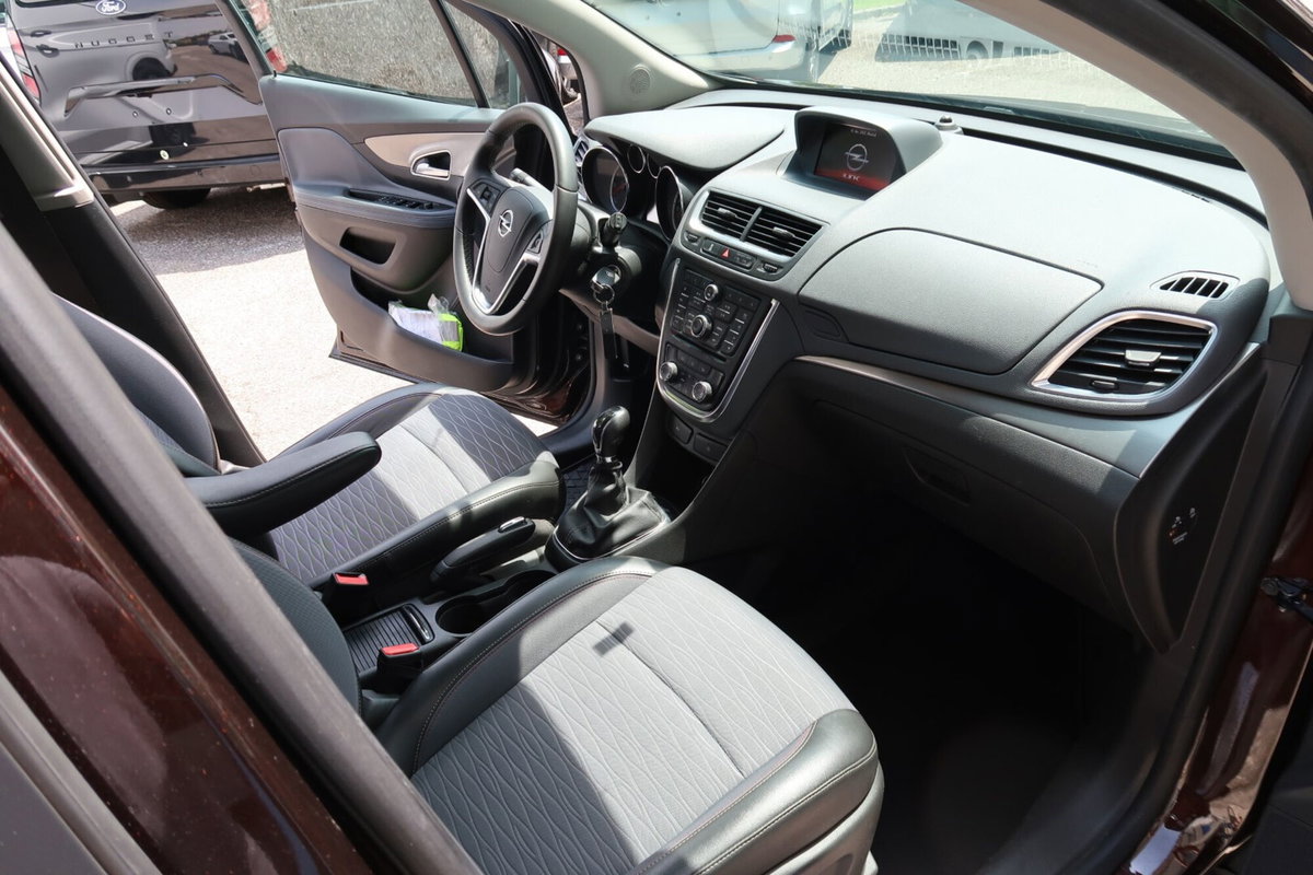 Opel Mokka 1.6 Ecotec 115CV 4x2 Start&Stop Cosmo (9)