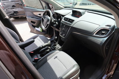 Opel Mokka 1.6 Ecotec 115CV 4x2 Start&Stop Cosmo (9)