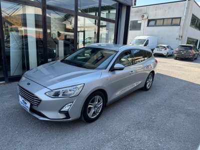 Ford Focus Station Wagon 1.5 TDCi 120 CV Start&Stop SW ST Line Business (3)