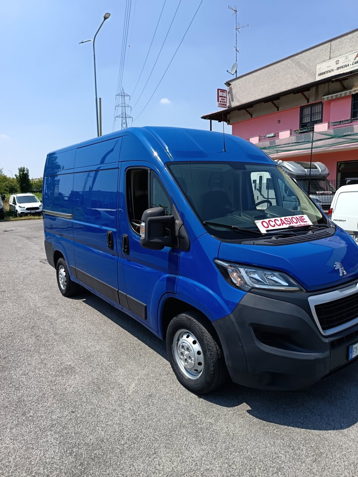 Peugeot Boxer Furgone 335 2.2 BlueHDi 140 S&S PM-TN Furgone Premium (2)