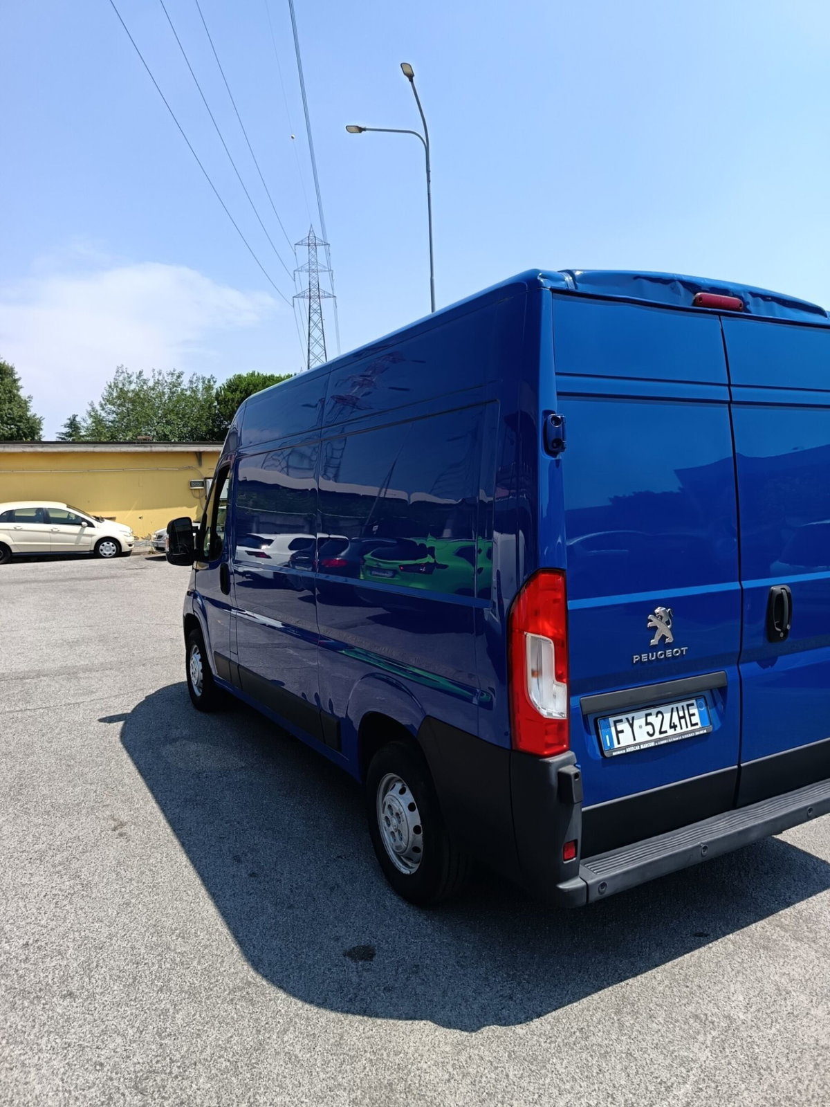 Peugeot Boxer Furgone 335 2.2 BlueHDi 140 S&S PM-TN Furgone Premium (4)