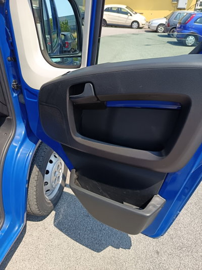 Peugeot Boxer Furgone 333 2.2 BlueHDi 140 S&S PM-TN Furgone Premium (9)