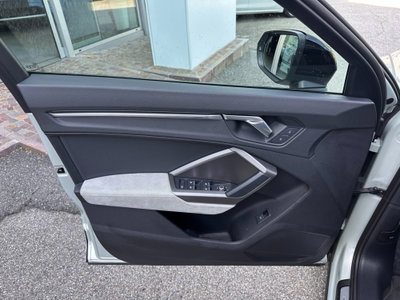 Audi Q3 Sportback 35 TDI quattro S tronic S line edition (16)