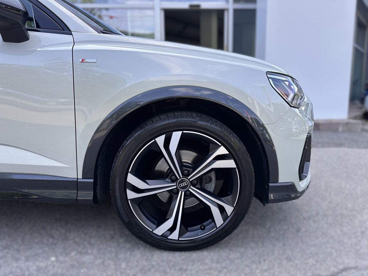 Audi Q3 Sportback 35 TDI quattro S tronic S line edition (9)