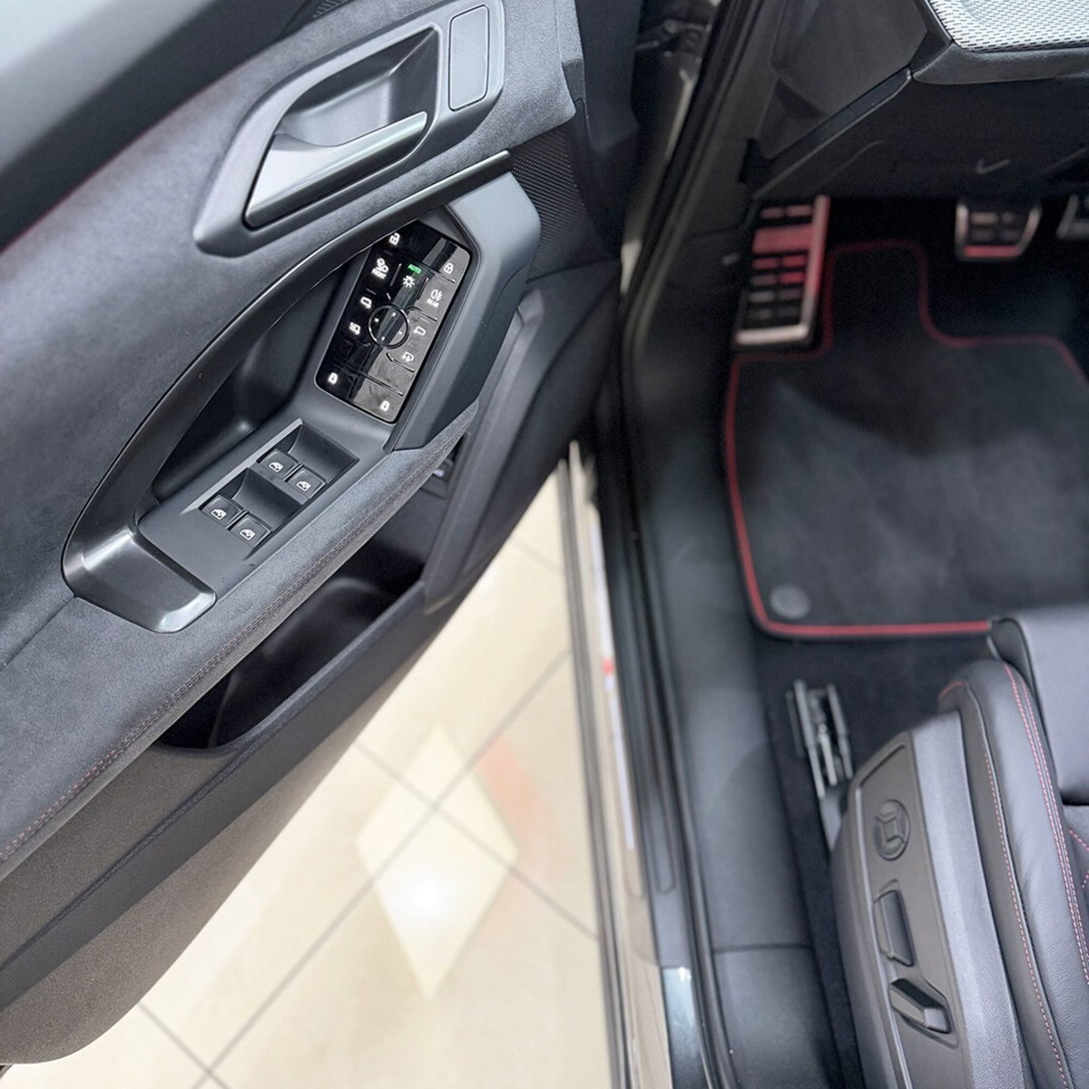Audi Q5 Sportback 40 2.0 tdi mhev 12V S line Plus quattro s-tronic (7)