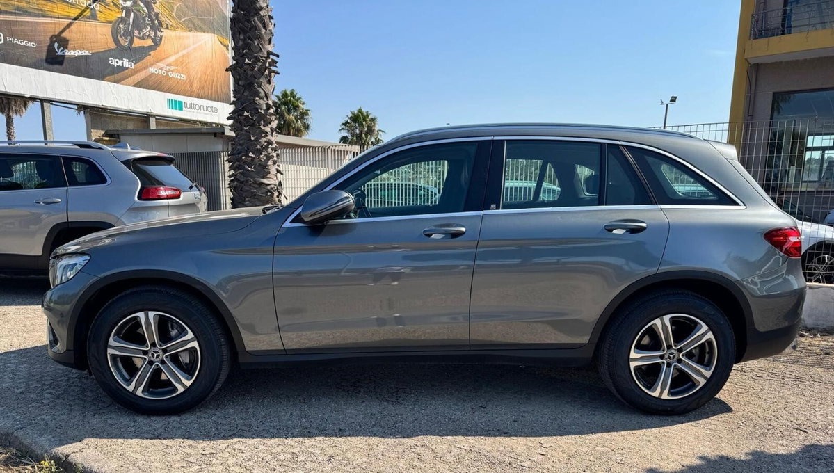 Mercedes-Benz GLC SUV 220 d 4Matic Exclusive (11)