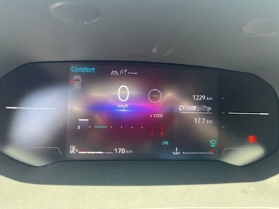 Renault Captur 1.0 eco-g Techno 100cv (8)