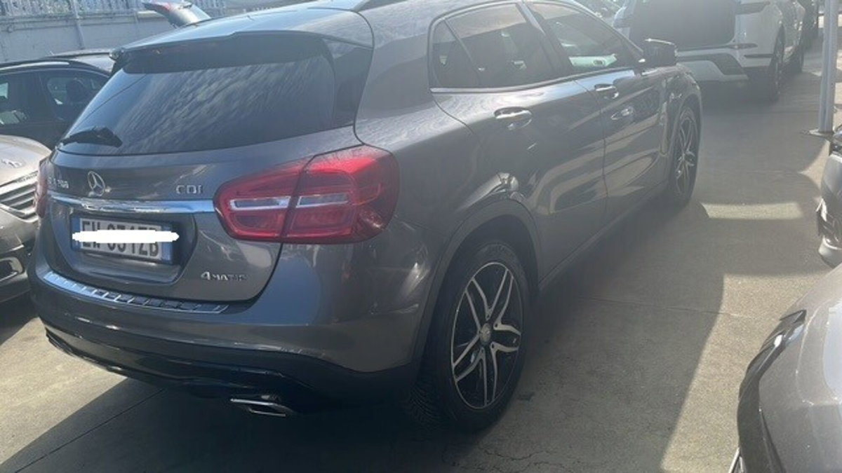 Mercedes-Benz GLA SUV 200 CDI Automatic 4Matic Sport (6)
