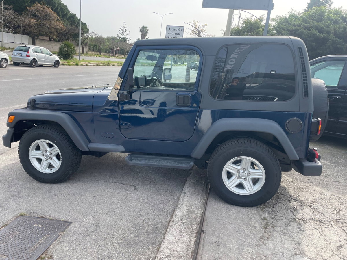 Jeep Wrangler 2.5 cat Sport (7)