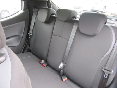 Lancia Ypsilon 1.2 69 CV 5 porte Silver (12)