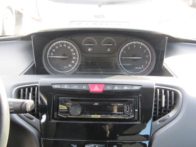 Lancia Ypsilon 1.2 69 CV 5 porte Silver (7)