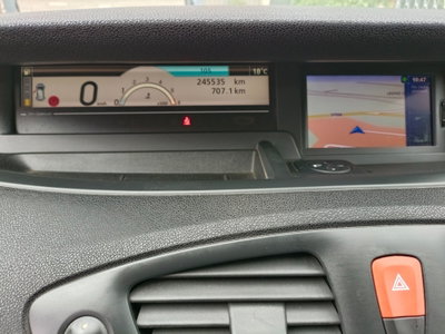 Renault Scenic E-Tech Electric 1.5 dCi 110CV Confort (17)