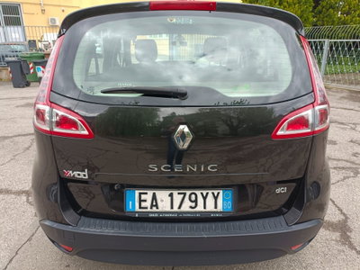 Renault Scenic E-Tech Electric 1.5 dCi 110CV Confort (8)
