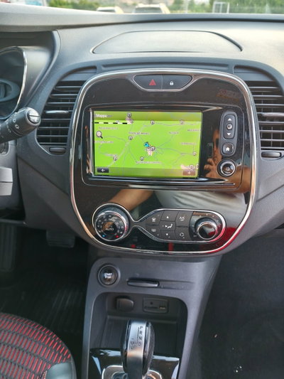 Renault Captur dCi 8V 90 CV EDC Start&Stop Energy Hypnotic (12)