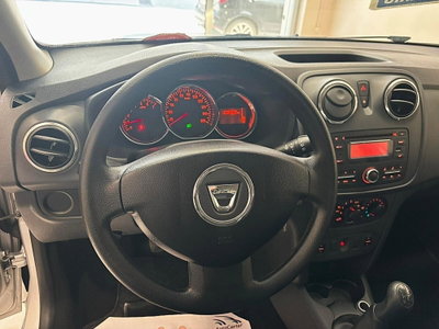 Dacia Sandero 1.5 dCi 8V 75CV Lauréate N1 (18)
