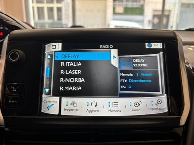 Peugeot 2008 e-HDi 92 CV Stop&Start ETG6 Allure (15)