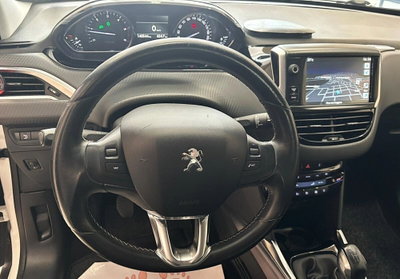 Peugeot 2008 e-HDi 92 CV Stop&Start ETG6 Allure (19)