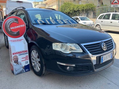 Volkswagen Passat Variant 2.0 TDI DPF 4mot. Highline usata