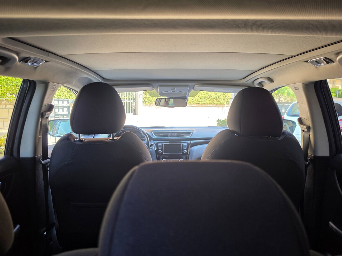 Nissan Qashqai 1.5 dCi 115 CV Tekna (17)