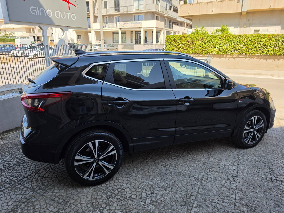 Nissan Qashqai 1.5 dCi 115 CV Tekna (9)