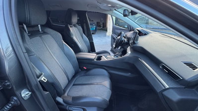 Peugeot 3008 BlueHDi 130 S&S EAT8 Allure Pack (19)
