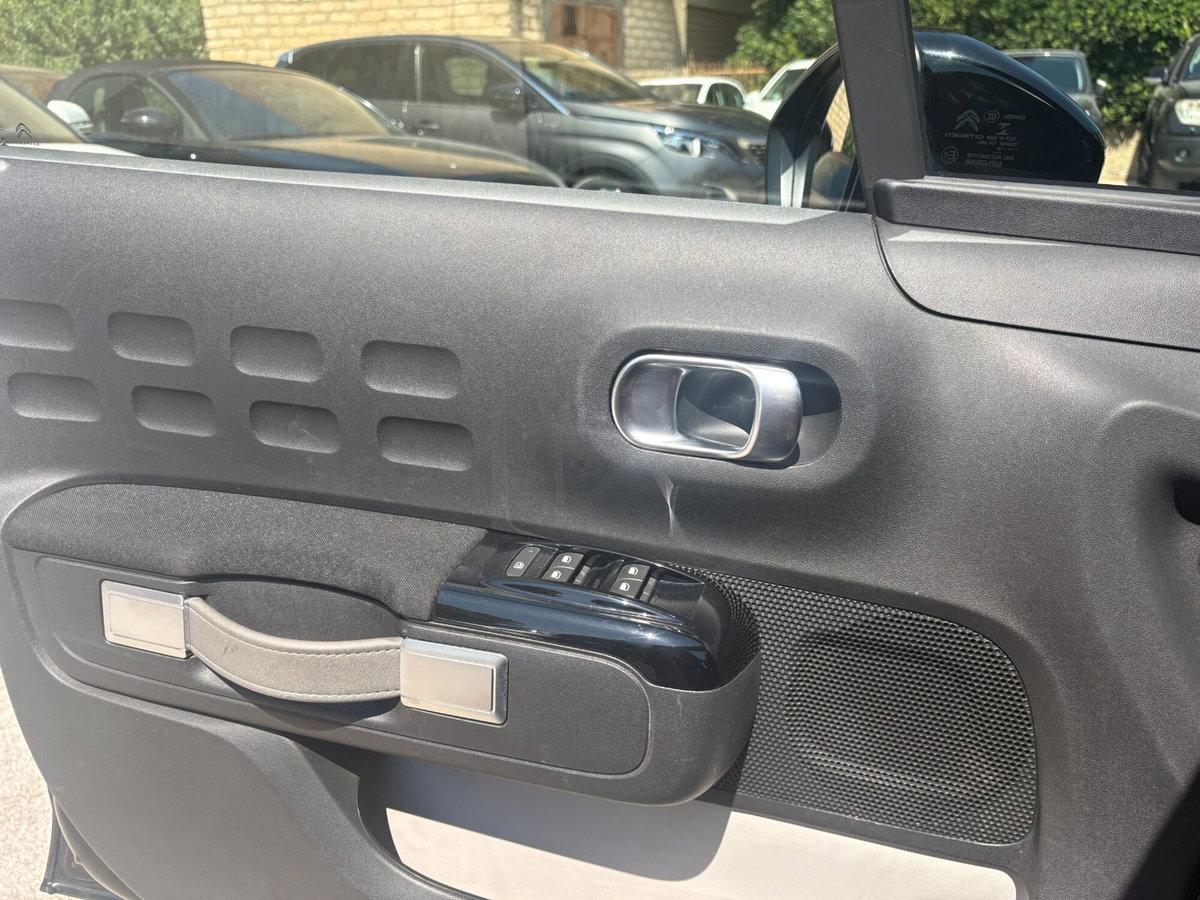 Citroen C3 PureTech 110 S&S EAT6 Feel (12)
