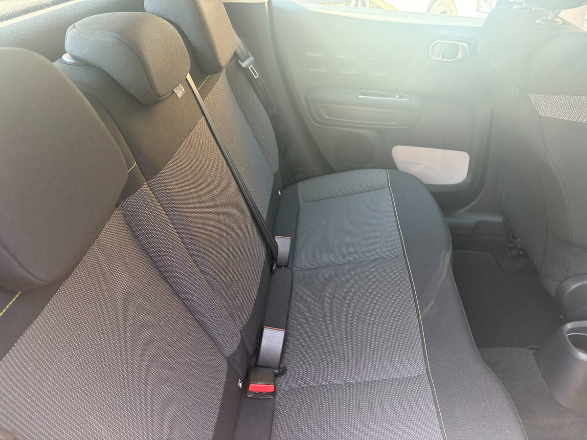 Citroen C3 PureTech 110 S&S EAT6 Feel (9)