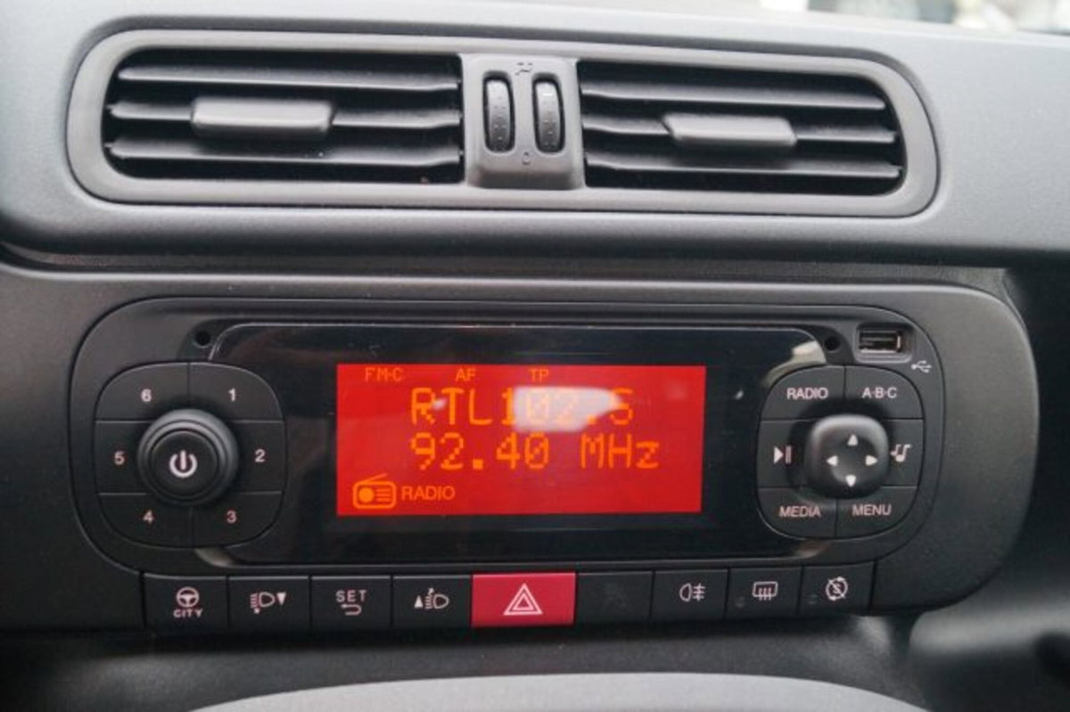 Fiat Panda 1.0 firefly hybrid s&s 70cv 5p.ti (10)