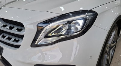 Mercedes-Benz GLA SUV 220 d Automatic 4Matic Premium (12)