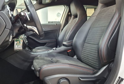 Mercedes-Benz GLA SUV 220 d Automatic 4Matic Premium (15)