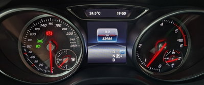 Mercedes-Benz GLA SUV 220 d Automatic 4Matic Premium (17)