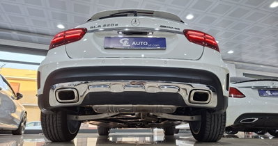 Mercedes-Benz GLA SUV 220 d Automatic 4Matic Premium (7)