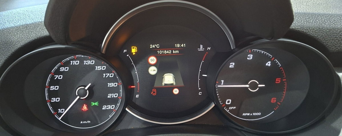 Fiat 500X 1.6 MultiJet 120 CV Sport (17)