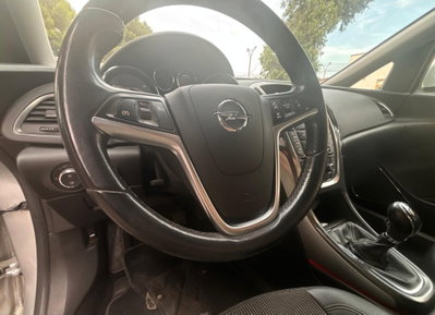 Opel Astra Station Wagon 1.7 CDTI 125CV Sports Cosmo (14)