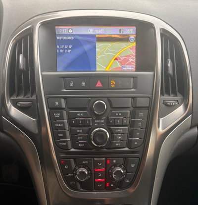 Opel Astra Station Wagon 1.7 CDTI 125CV Sports Cosmo (19)