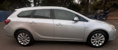 Opel Astra Station Wagon 1.7 CDTI 125CV Sports Cosmo (2)