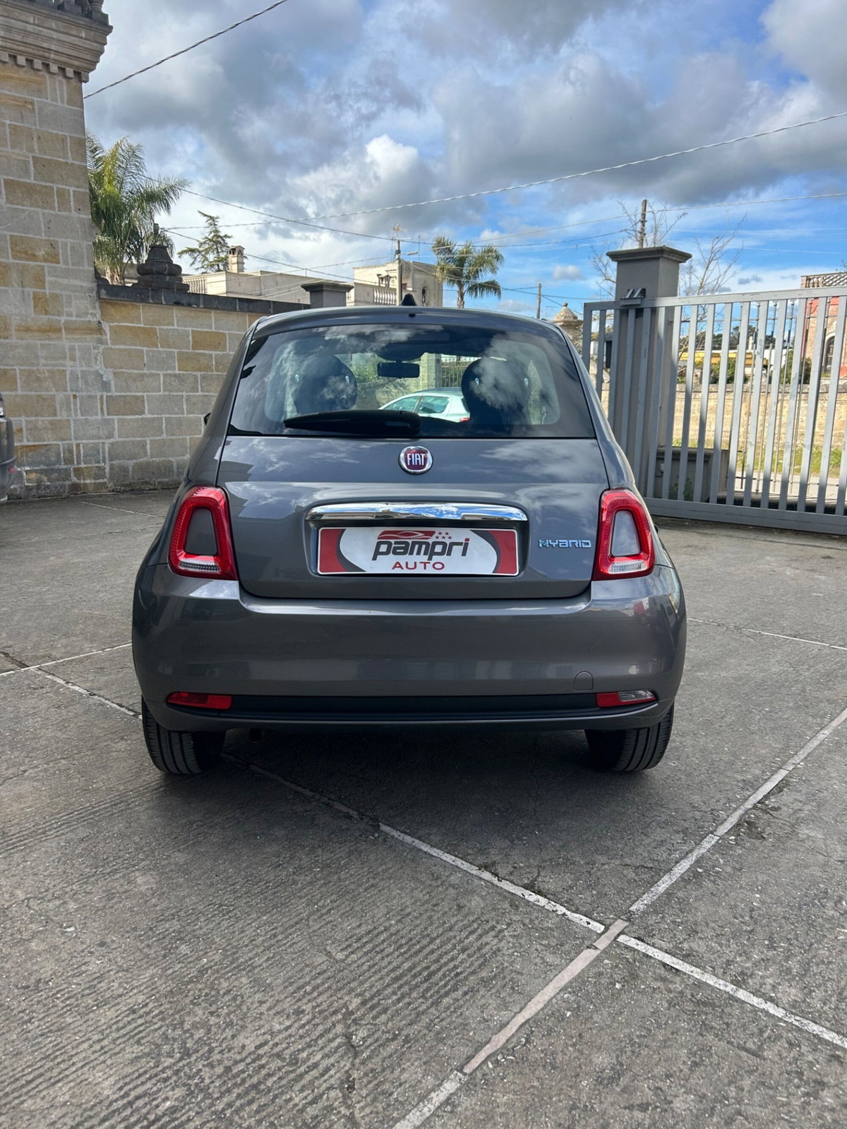 Fiat 500 1.0 Hybrid Red (3)