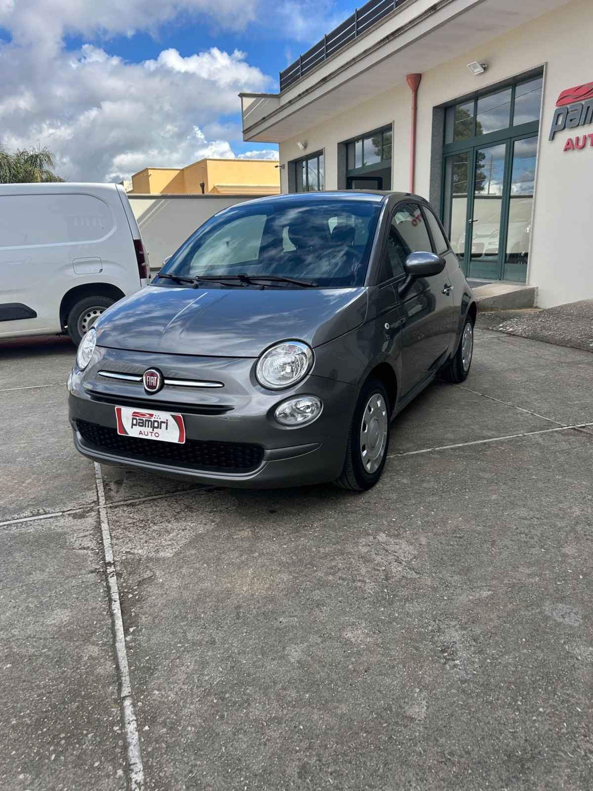 Fiat 500 1.0 Hybrid Red (8)