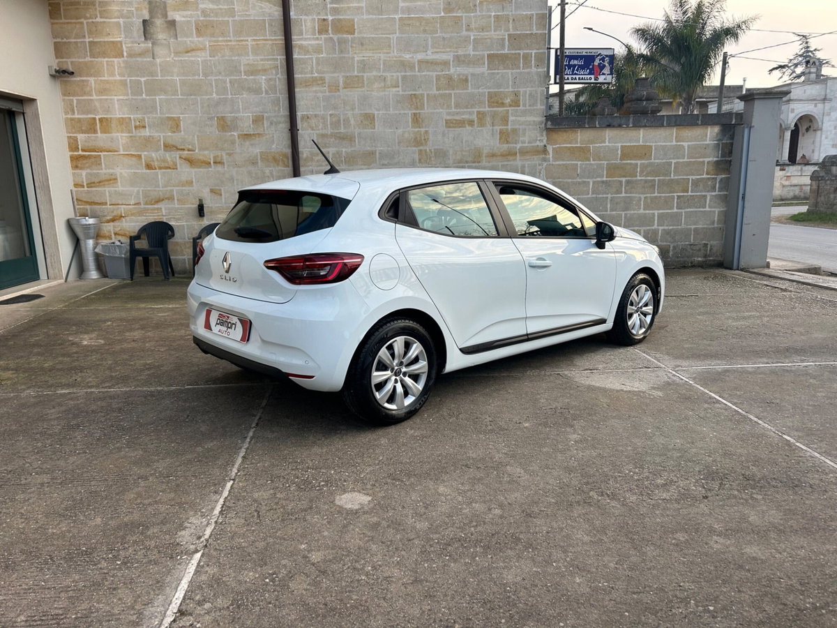 Renault Clio Blue dCi 85 CV 5 porte Zen (8)