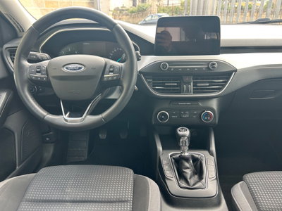 Ford Focus Station Wagon 1.5 EcoBlue 120 CV automatico SW Business (11)
